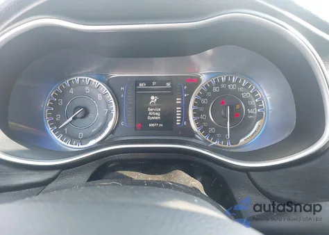 2015 Chrysler 200 Limited из США, поврежденный, VIN 1C3CCCAB5FN653834